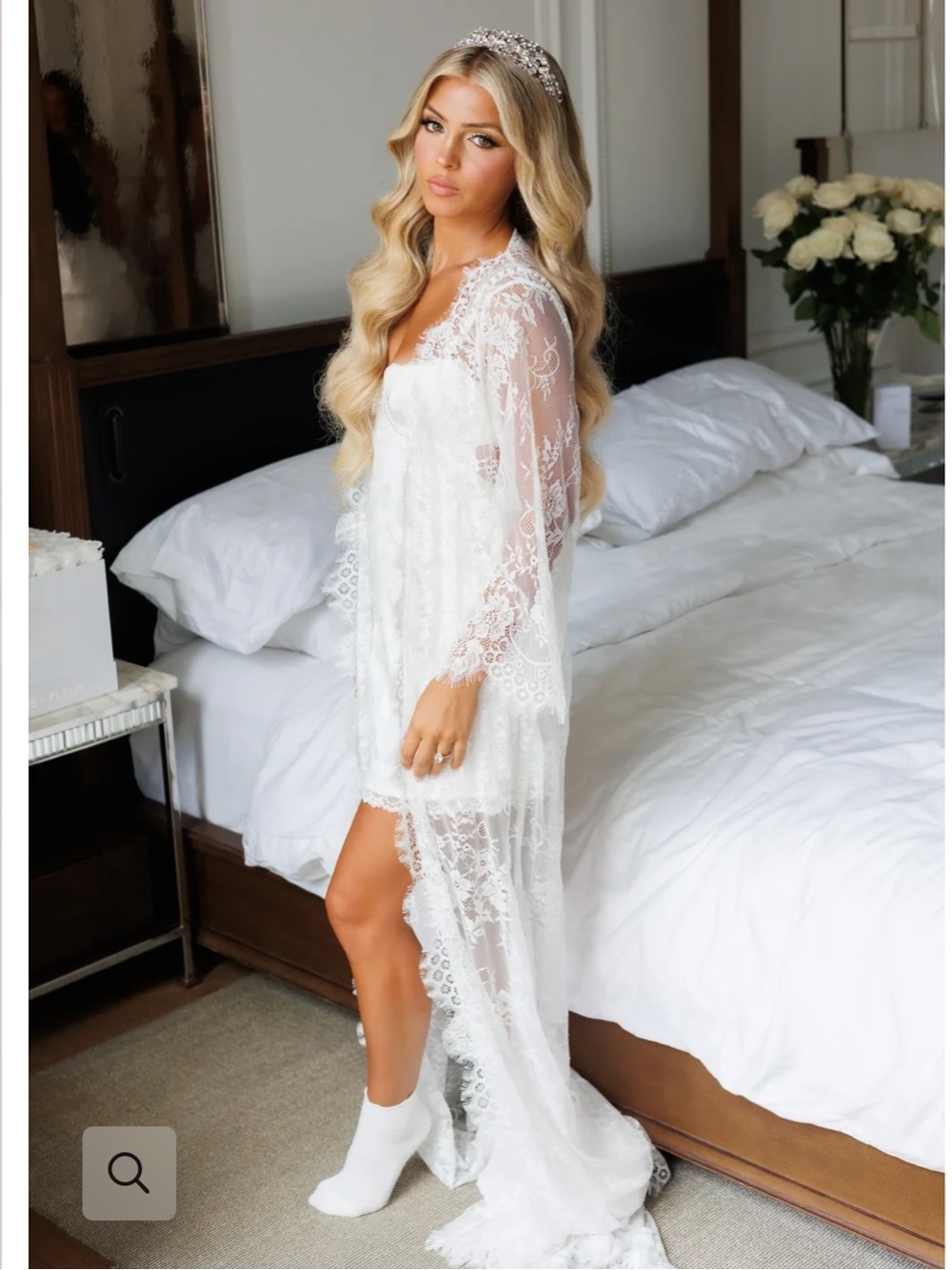 Elegant White Lace Bridal Robe